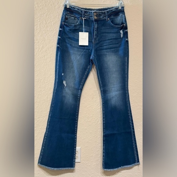 NEW KanCan Bri Women’s Double Button High Rise Flare Jeans Size XL - Picture 1 of 16
